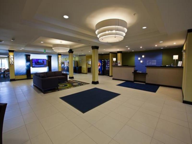 Holiday Inn Express & Suites Monroe By Ihg Екстериор снимка